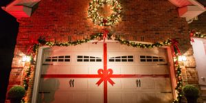 8 Fun Holiday Garage Door Decoration Ideas